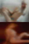 Divorced women show their pussy